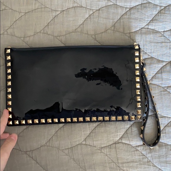 Handbags - Black clutch